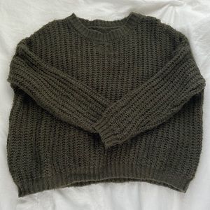 knitted green grandpa sweater🧃🎮